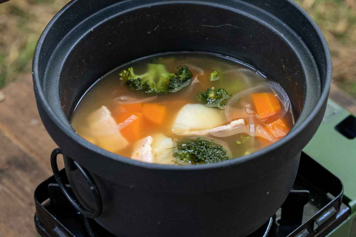 池永鉄工 炊飯鍋 2合 ガス火対応 鉄釜 日本製 （ 2合炊き 鉄鍋 鉄製鍋