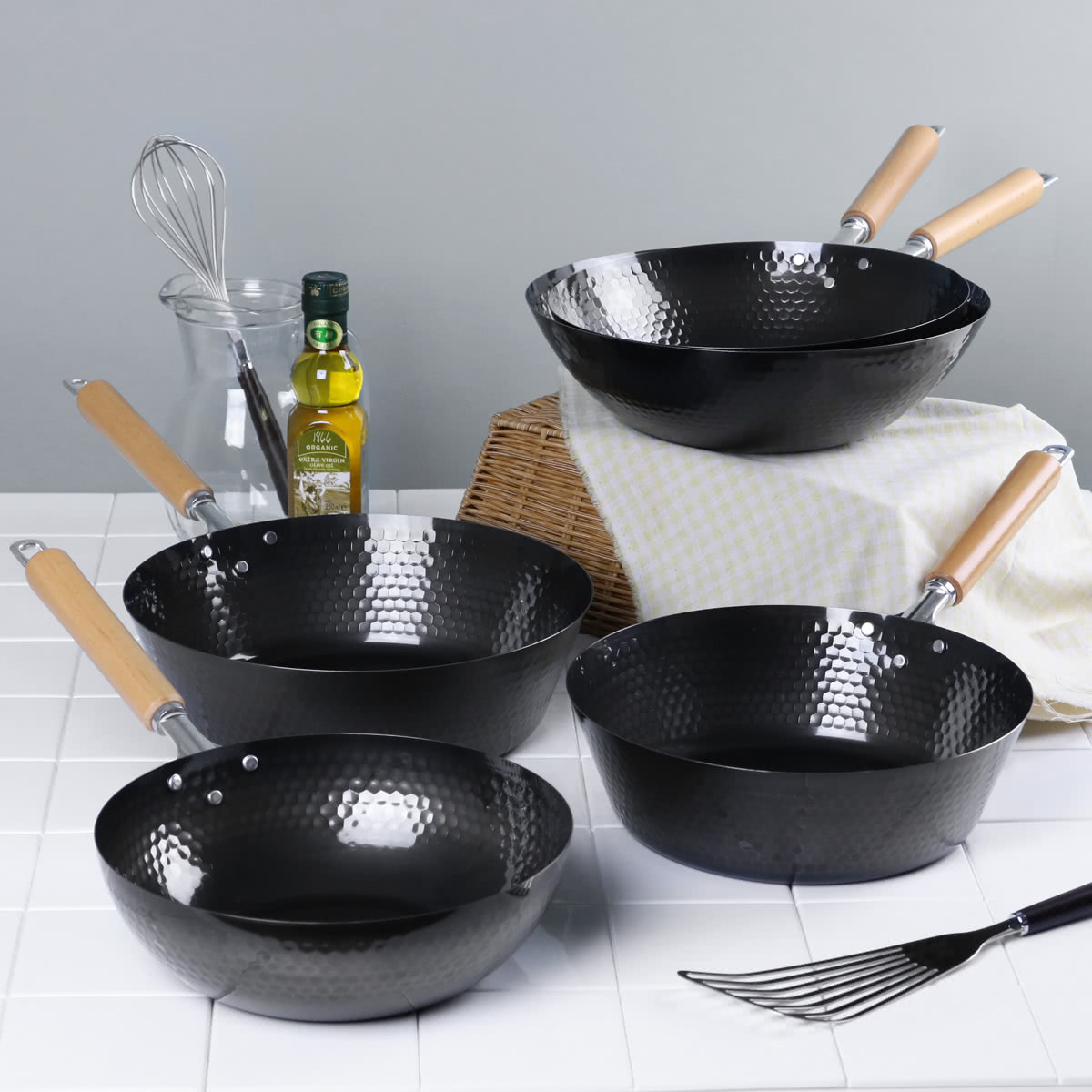 タマハシ 鉄フライパン 28cm IH対応 スゴ軽 槌目鉄深型フライパン 日本