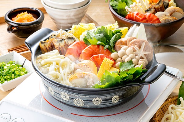 高木金属工業 季節鍋 ホーロー味わい鍋 飛鳥 花楽 21cm IH対応 （ ガス