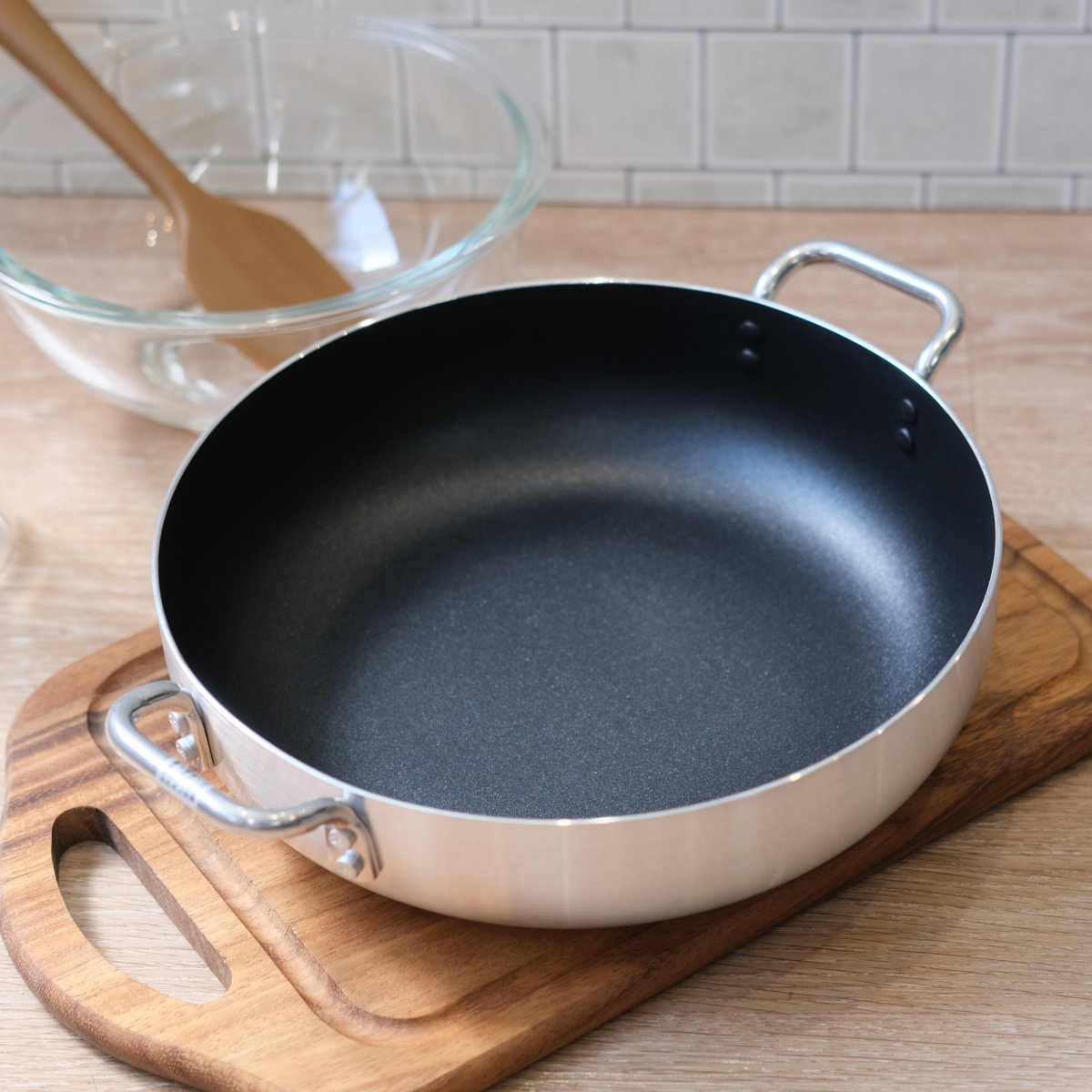 パール金属 両手鍋 24cm IH対応 オーブンにも使える卓上鍋 （ ガス火