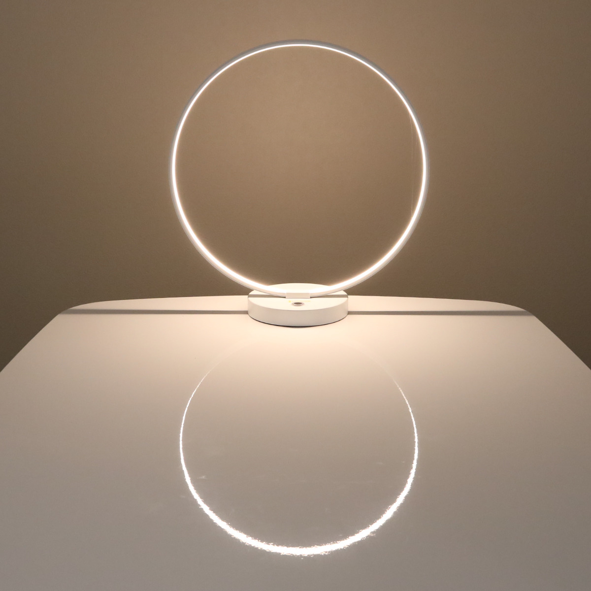 イシグロ テーブルライト LED 無段階調光 タッチセンサー テーブル