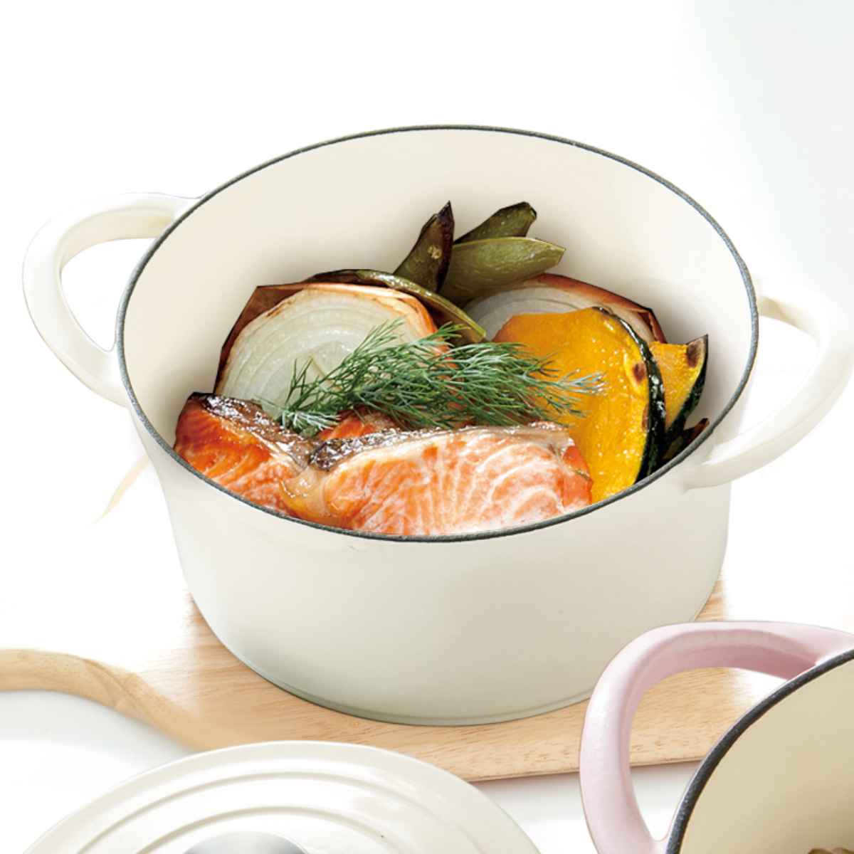 イシガキ 両手鍋 20cm IH対応 ボン・ボネール ココット ホーロー製