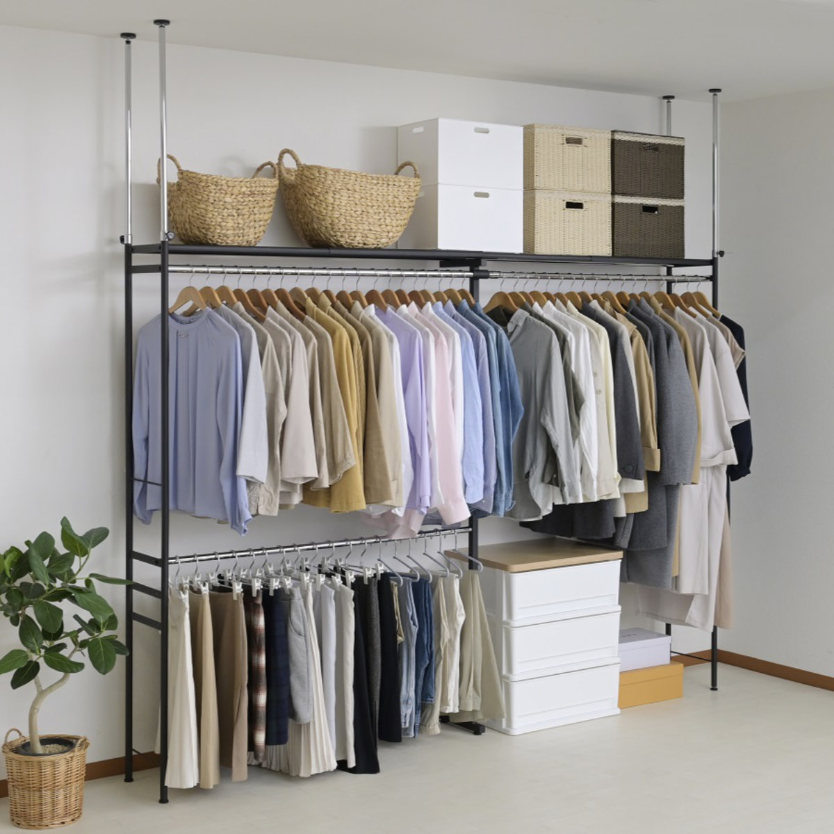 突っ張り ハンガーラック ロータイプ スーパーワイド 幅140〜250cm