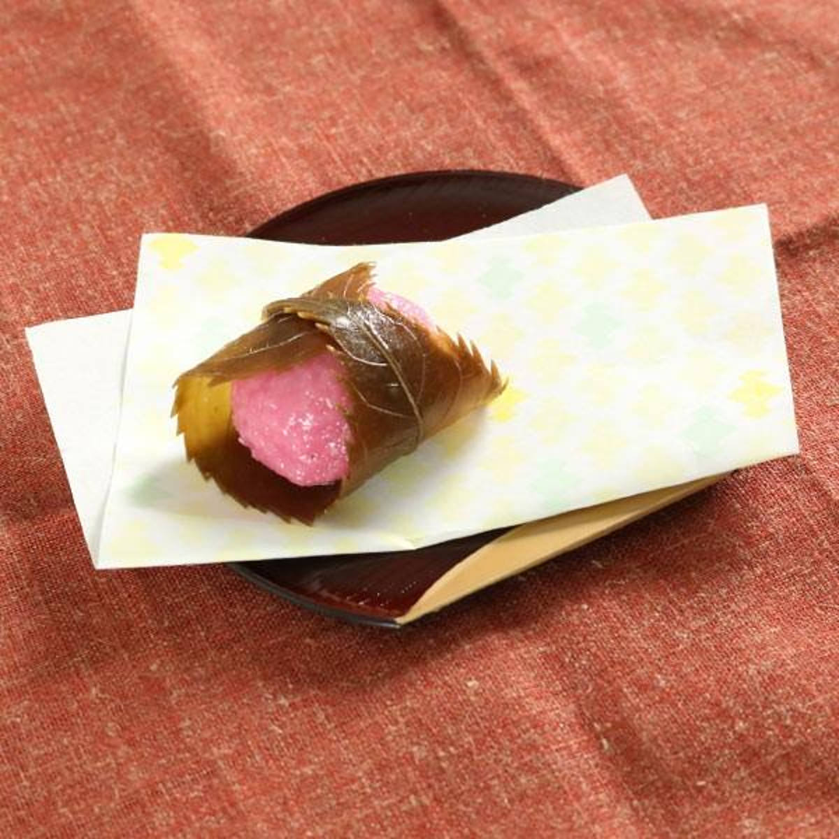 銘々皿 半月皿 溜渕金 花さくら 漆器 和菓子 皿 食器 日本製 同色5枚