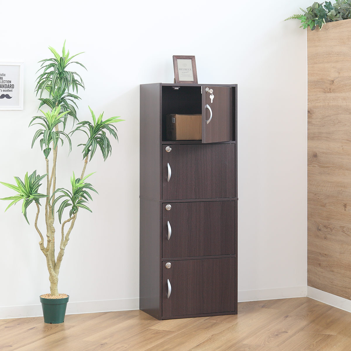 クロシオ カラーボックス 4段 全段鍵付 幅42cm （ 収納 家具 鍵付き 棚