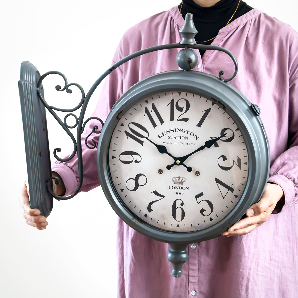 掛け時計 ウォールクロック アンティーク 両面 グレー 幅52cm