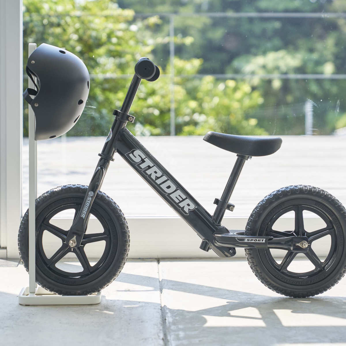 tower 山崎実業 ペダルなし自転車＆ヘルメットスタンド タワー