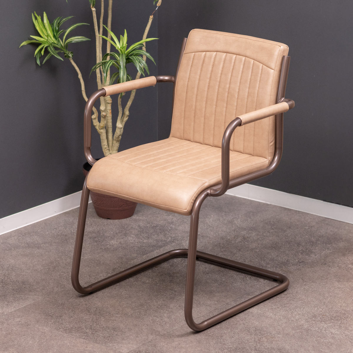 東谷 ダイニングチェア 座面高46cm スチール ソフトレザー （ レザー調