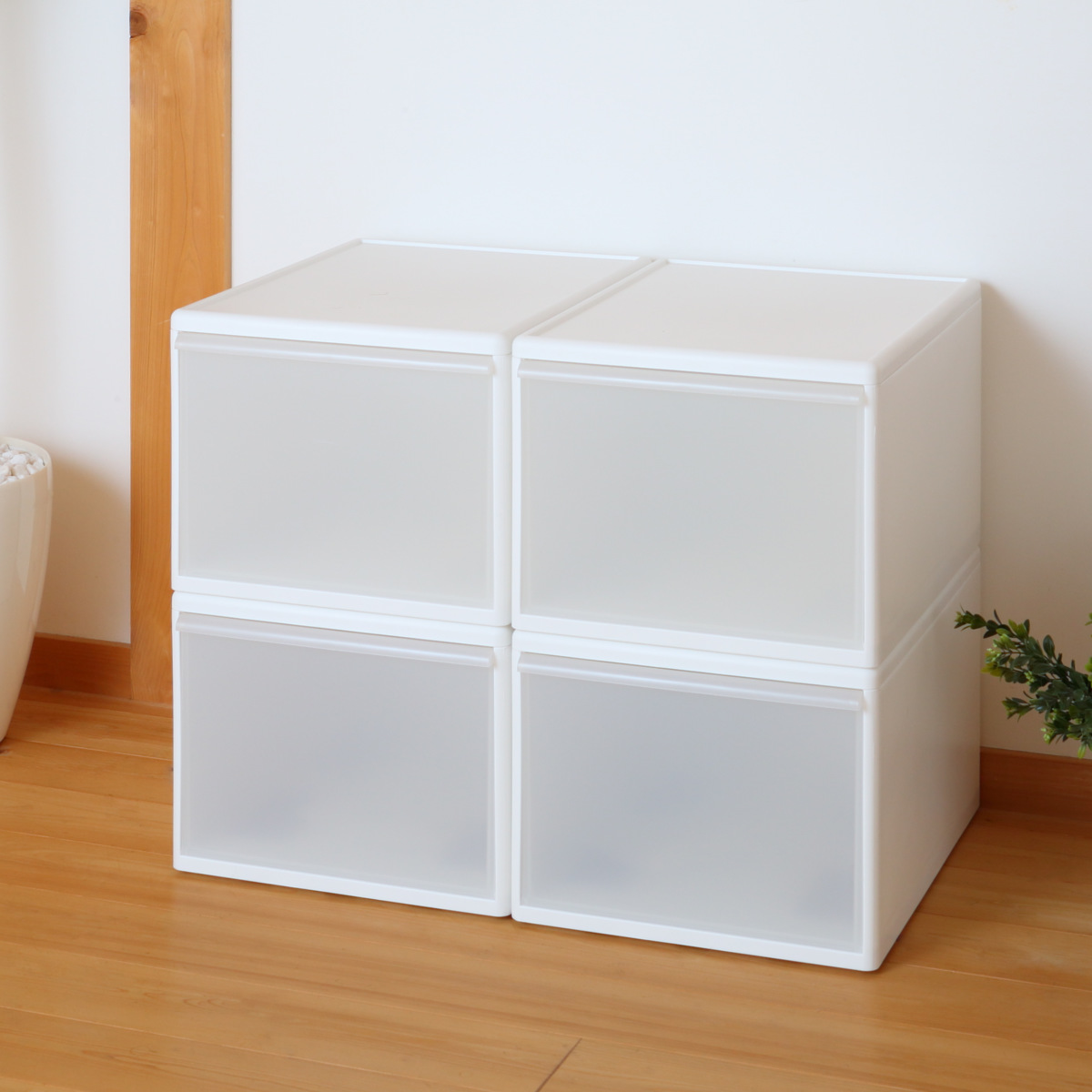 収納ケース ワイド L 幅34×奥行46.5×高さ28cm プラスチック 引き出し 収納 日本製 同色3個セット （ 収納ボックス 衣装 ケース クローゼット 積み重ね ）の画像