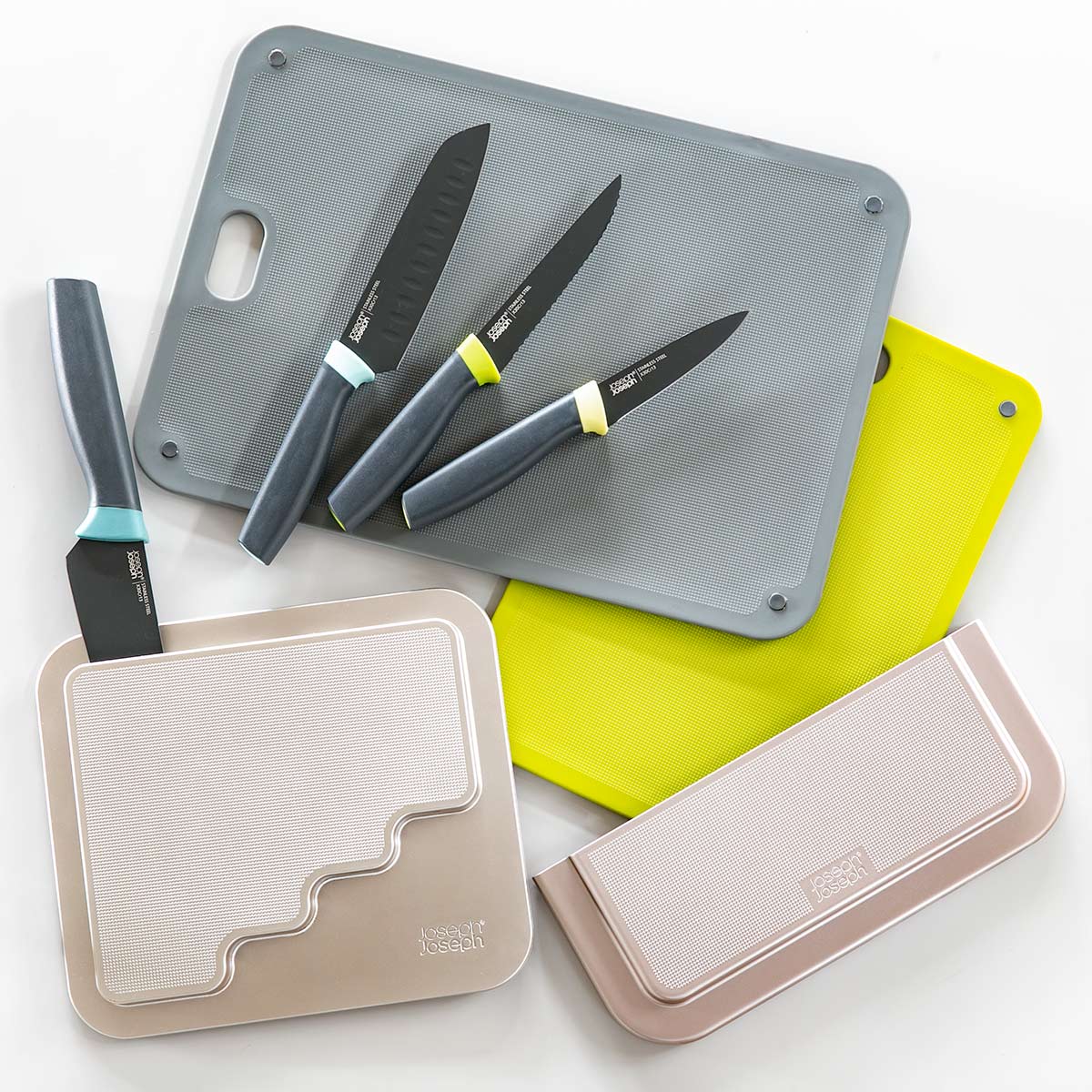 包丁セット　ケース付き　新品未使用有り Joseph Joseph（ジョセフジョセフ） 包丁 4本セット ドアストア ナイフ
