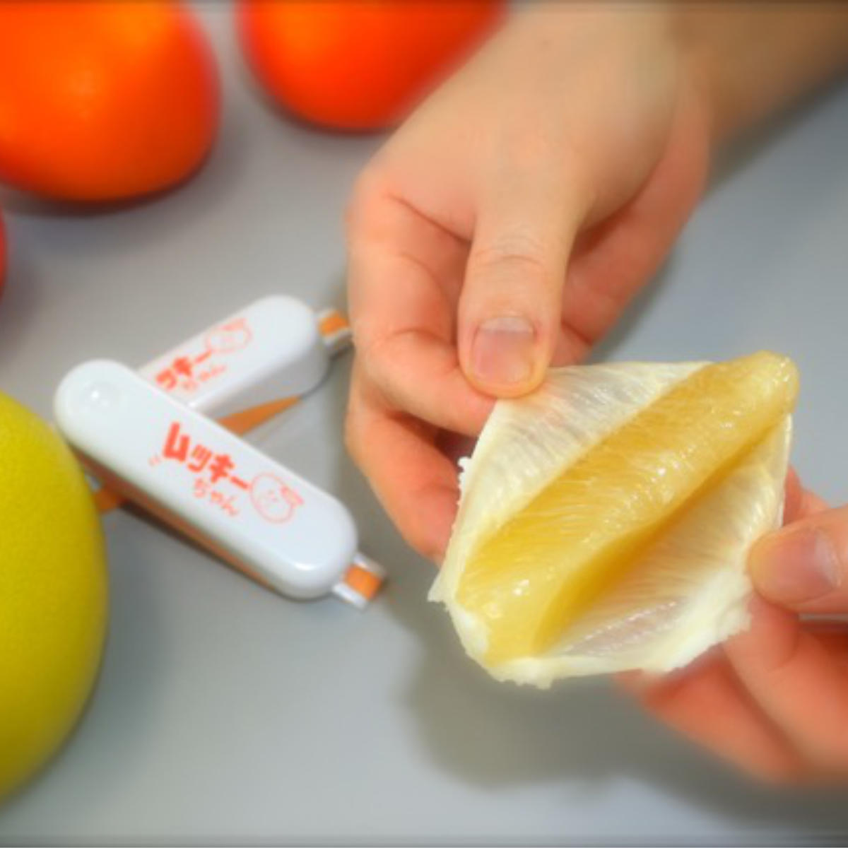 皮むき器 ムッキーちゃん 日本製 （ 柑橘類皮むき器 みかんの皮むき