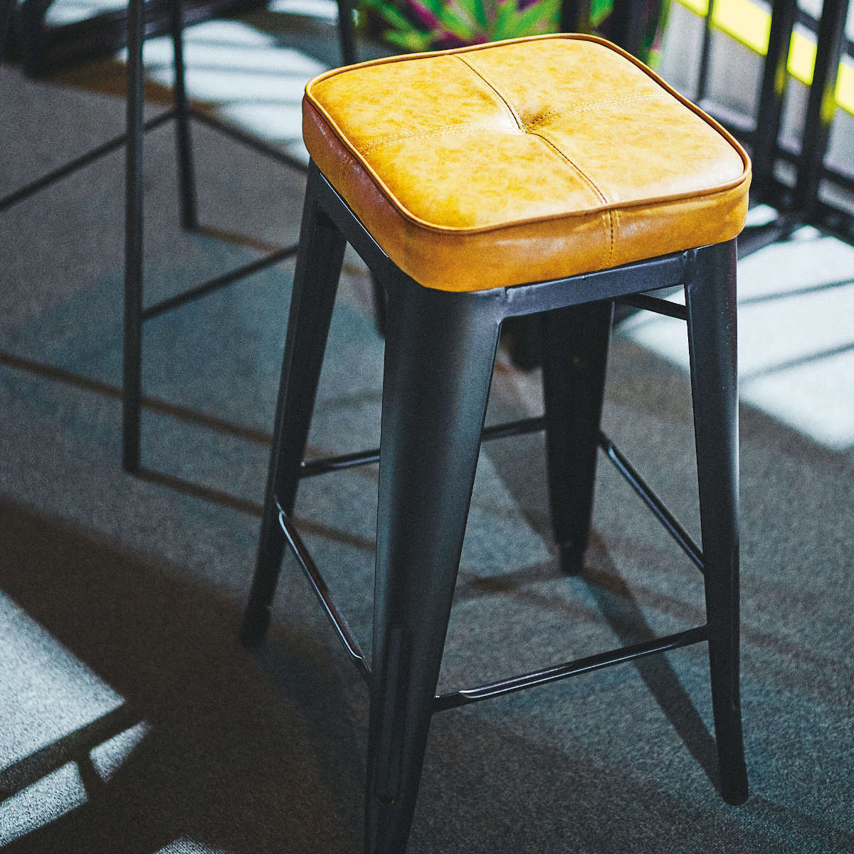 東谷 ハイスツール 同色2脚セット 座面高70cm クッションチェア