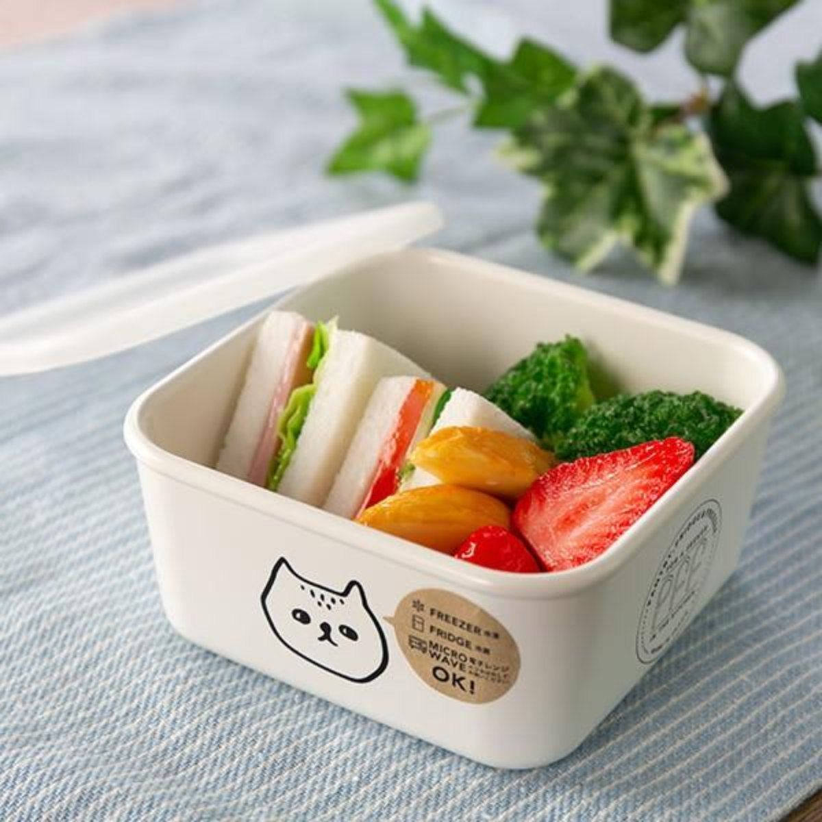 保存容器 450ml 猫柄 角型 PFF NECO スクエアストッカー XS 樹脂製