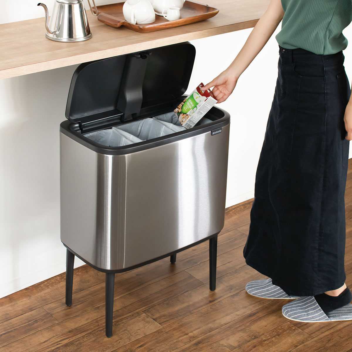 Brabantia ブラバンシア Boタッチビン 11L×3　 分別ゴミ箱 brabantia（ブラバンシア） ゴミ箱 3×11L Boタッチビン FFPマット