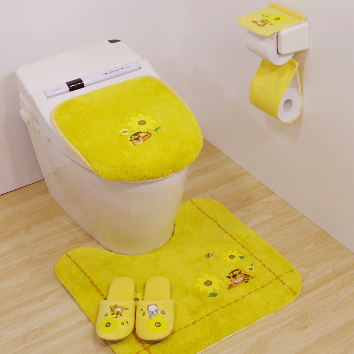 センコー トイレマット となりのトトロ 花のバス停 58×60cm