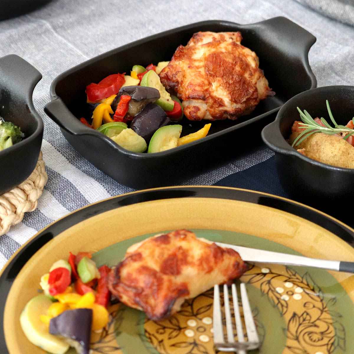 パール金属 グラタン皿 22.5cm 鋳物風 深型 長方形 陶磁器 取っ手付