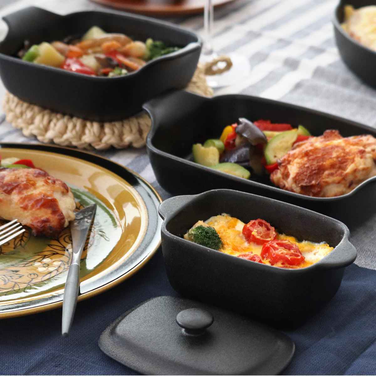 パール金属 キャセロール 14.5cm 鋳物風 長方形 フタ付 陶磁器 取っ手