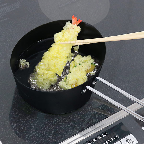 7/20までは送料込み！天ぷら盛り籠 黒色 樹脂製 18㎝　9枚セット　中古 和平フレイズ 天ぷら鍋 IH対応 ミニ 横長 ひるもぐ フッ素樹脂加工