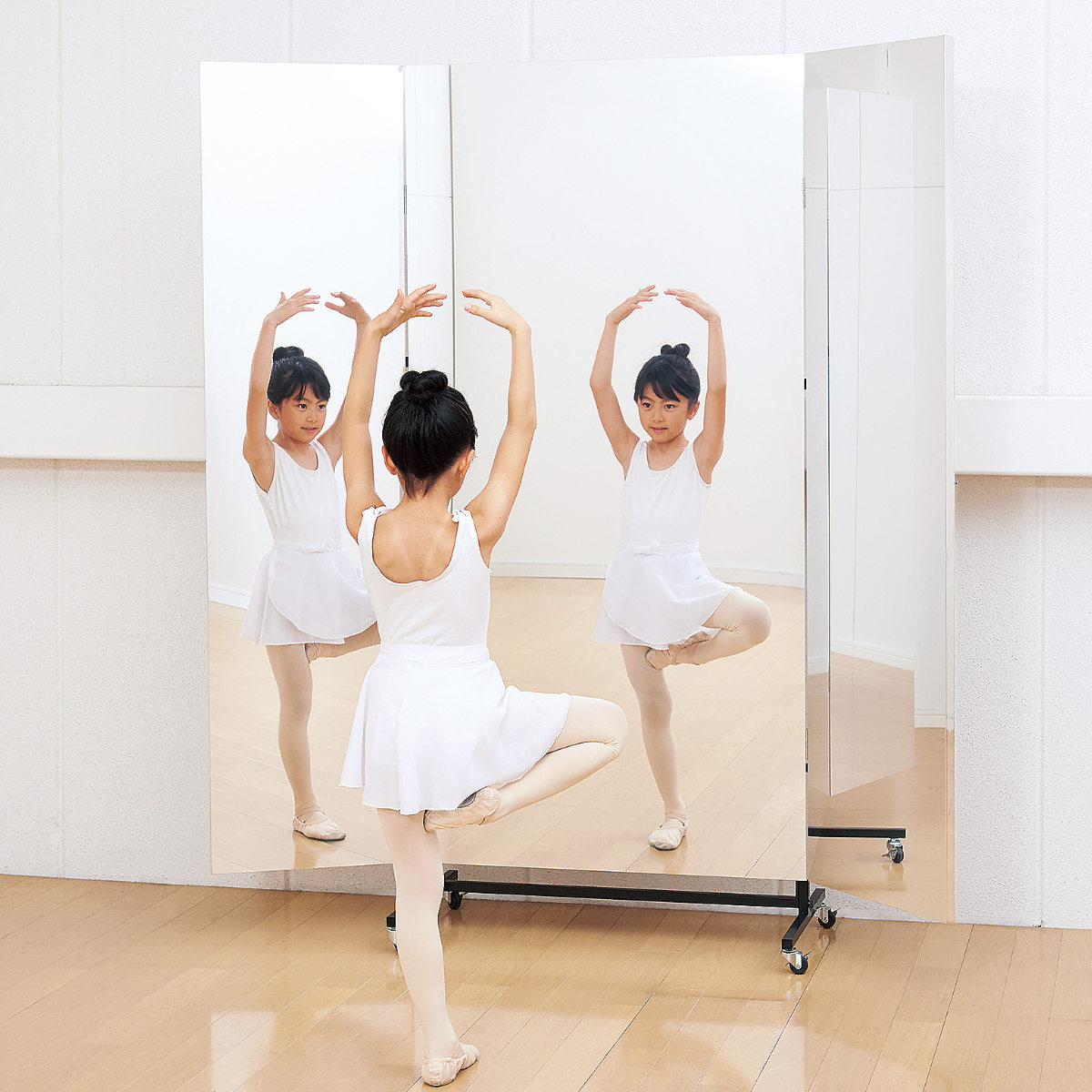 姿見鏡キャスター付き鏡 割れない鏡 大型鏡 幅80cm ブラック3011 割れない鏡 リフェクスミラー キャスター付きスポーツミラー 両面