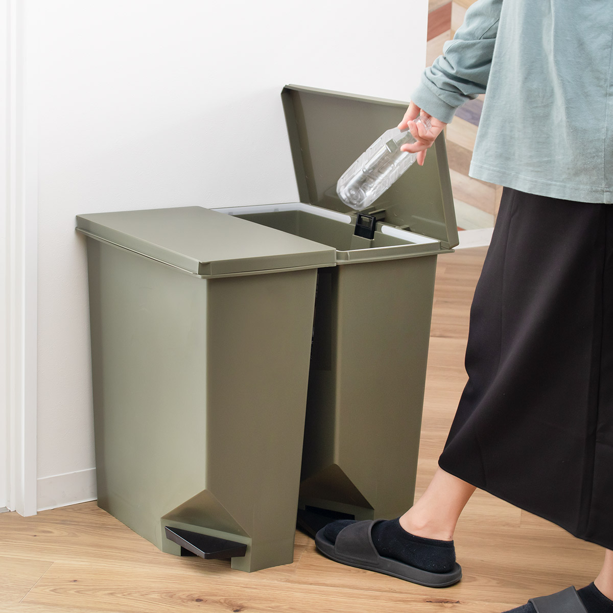ゴミ箱 35L 同色3個セット 棚下・カウンター下にも置けるペダルペール （ 35リットル ごみ箱 キッチン スリム 棚下 カウンター ペダル式 分別 ふた付き ）_15