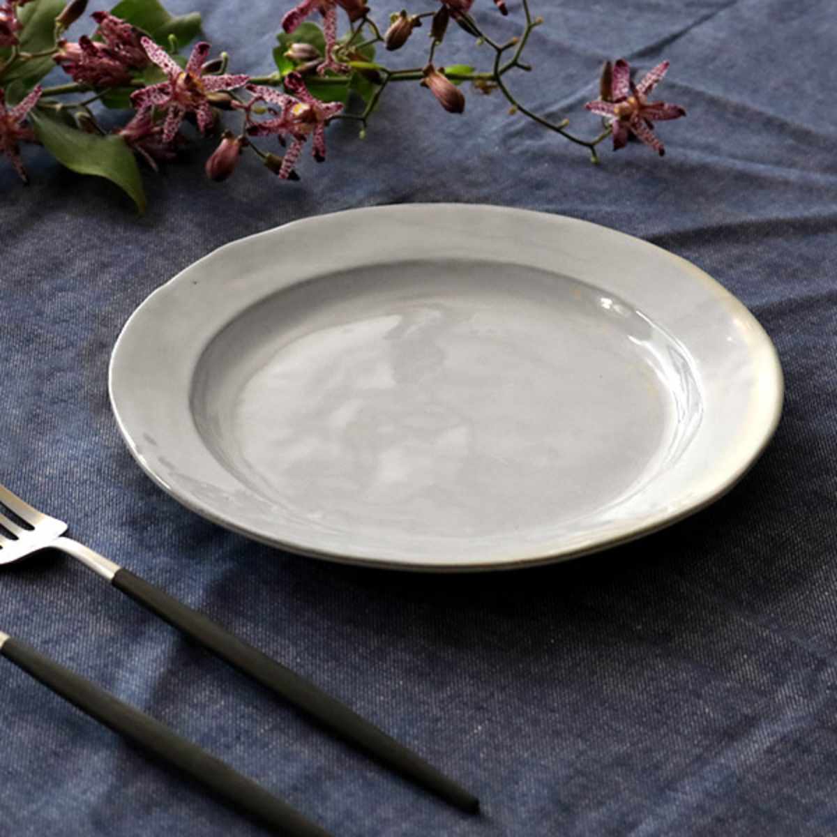 プレート 20cm リム Calin 皿 洋食器 陶器 日本製 （ 取り皿 電子