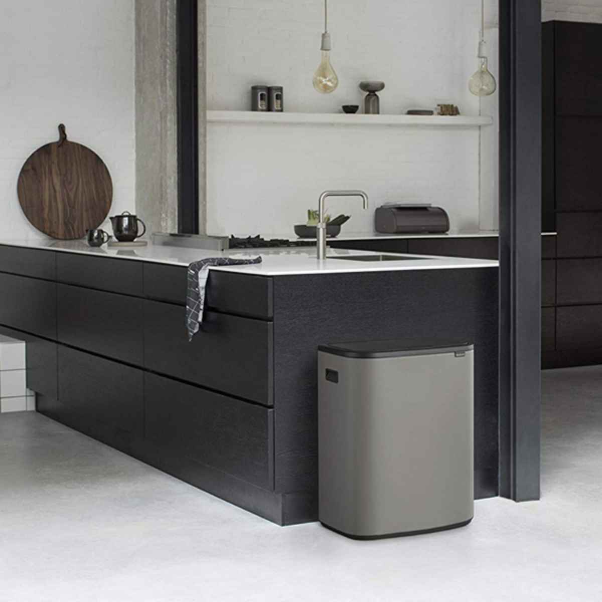 brabantia（ブラバンシア） ゴミ箱 BO タッチビン 60L ふた付き