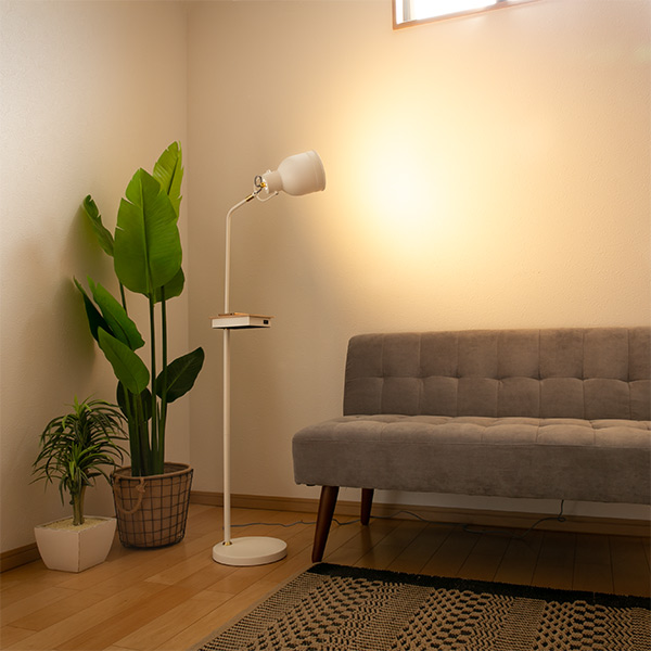 イシグロ フロアライト LED付き 3段階調光 充電機能付き タッチ