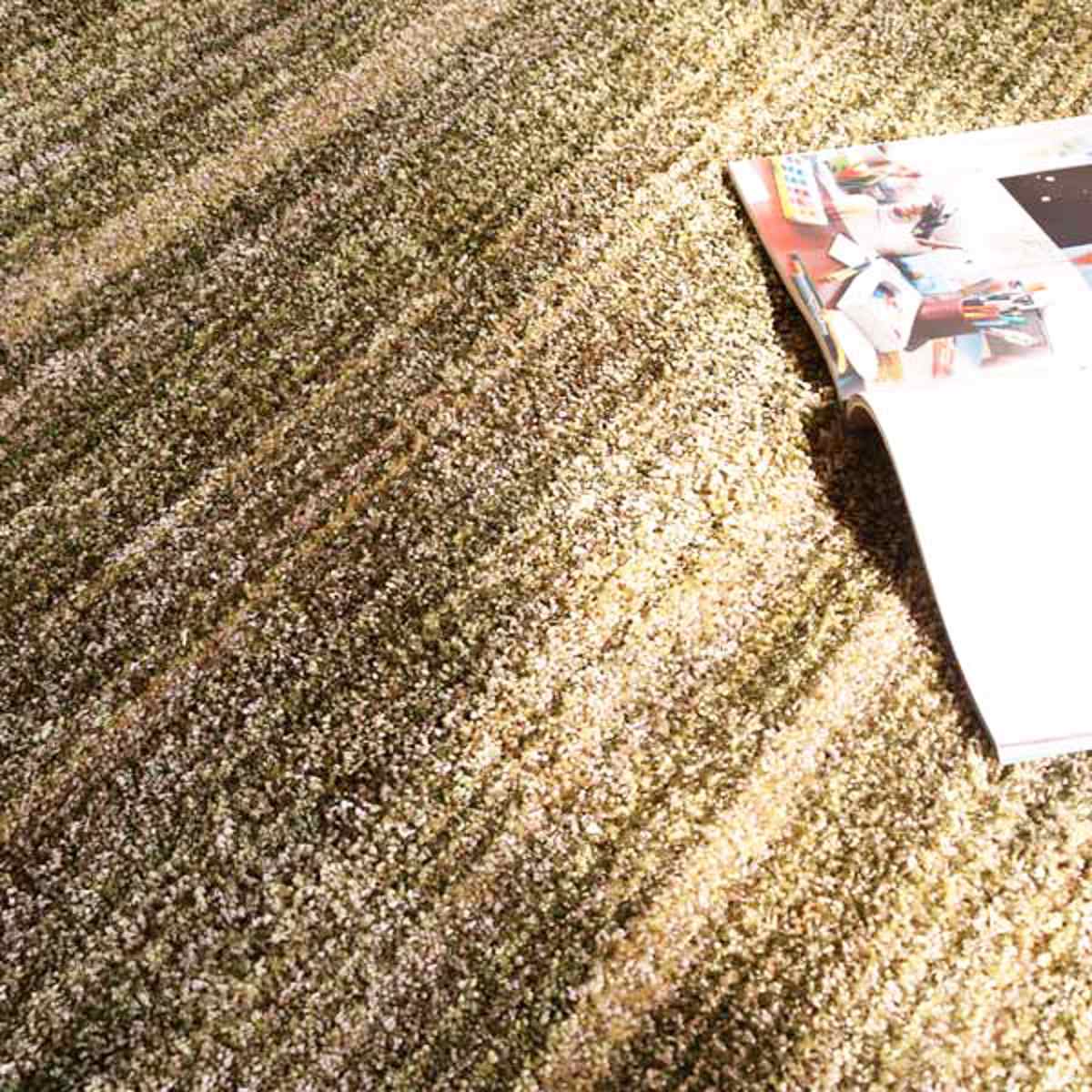 スミノエ ラグ リュストル 楕円形 140×200cm 防炎 防ダニ 床暖房対応