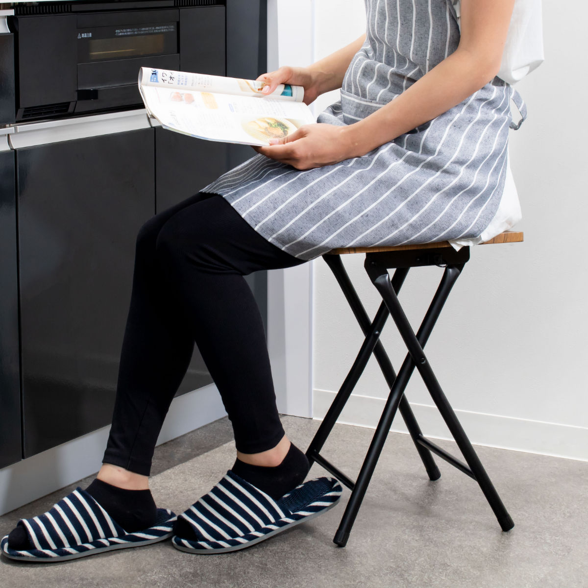 弘益 折りたたみスツール 2脚セット 高さ47cm 木目調 （ 同色2脚