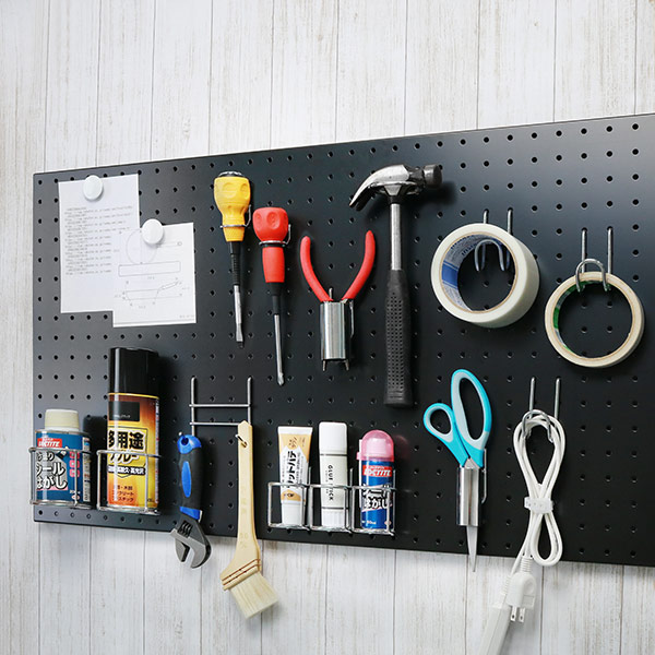 有孔ボード スチールパンチングボード 45×90 ブラック （ スチール