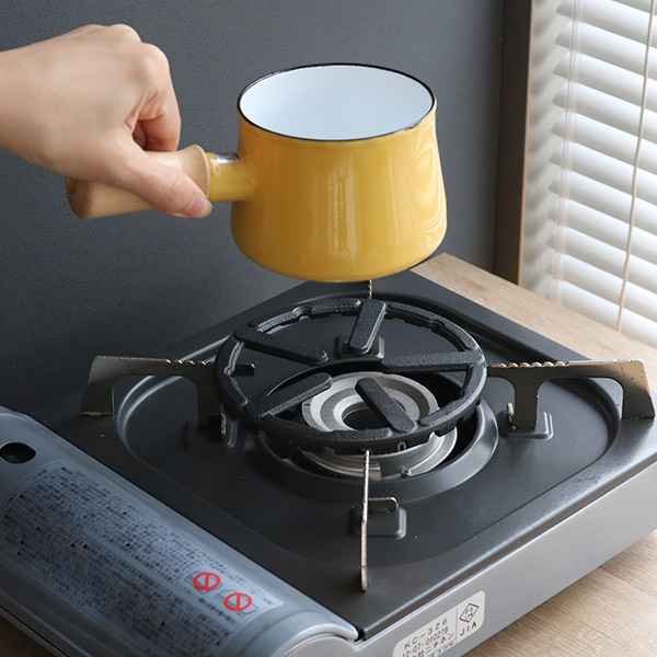 パール金属 ミニ五徳 鉄鋳物 小さなお鍋が置ける （ 五徳 小さい五徳