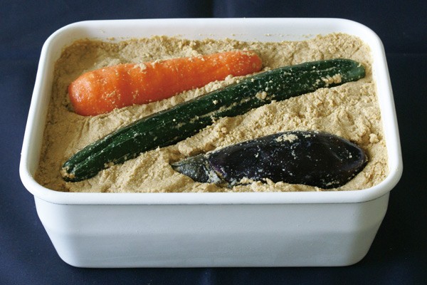 Honey Ware ぬかづけ容器 角型 ホーロー製 水抜き付き 2.8L HoneyWare