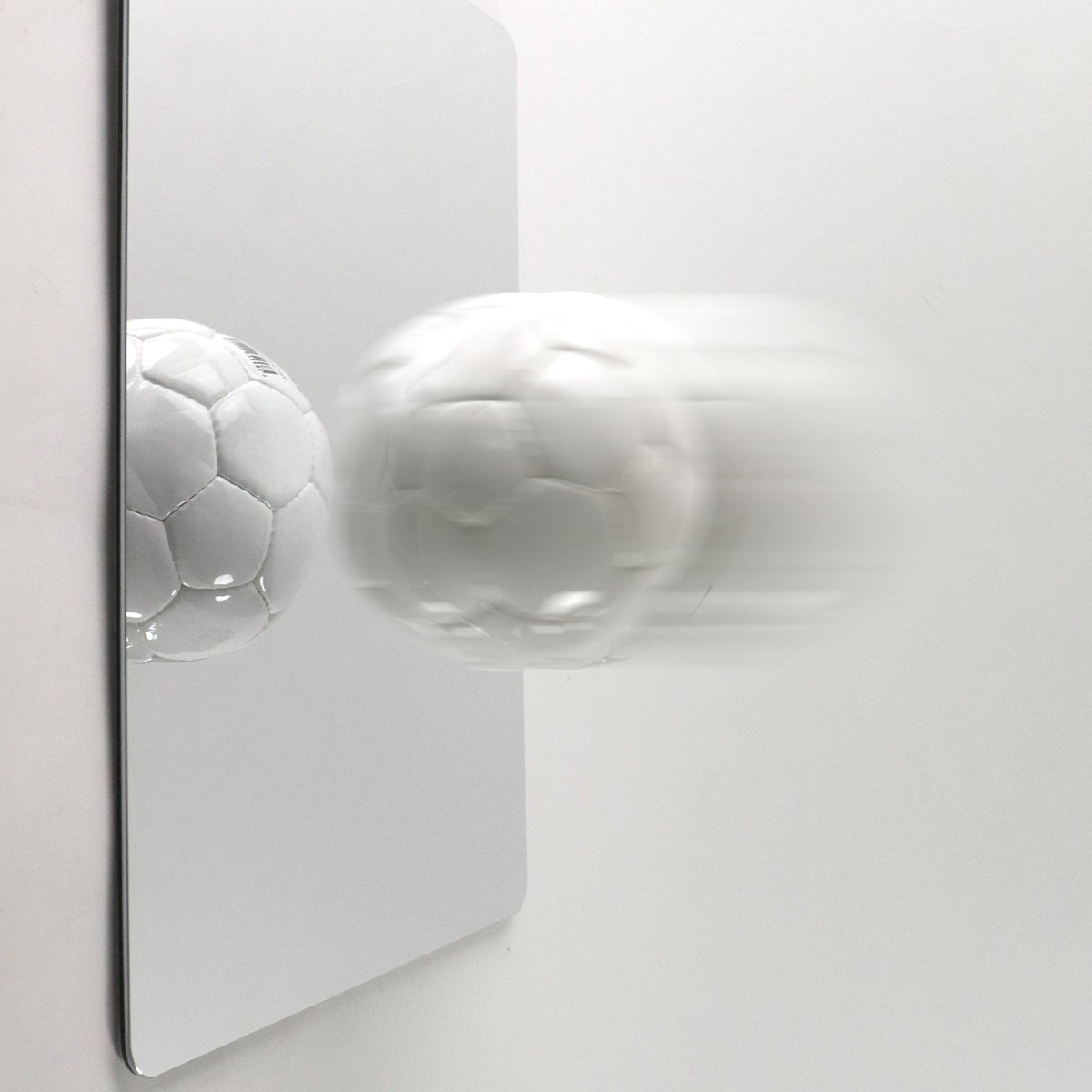 割れない鏡 セーフティミラー スリム 横21×縦87cm （ 鏡 壁掛け かがみ