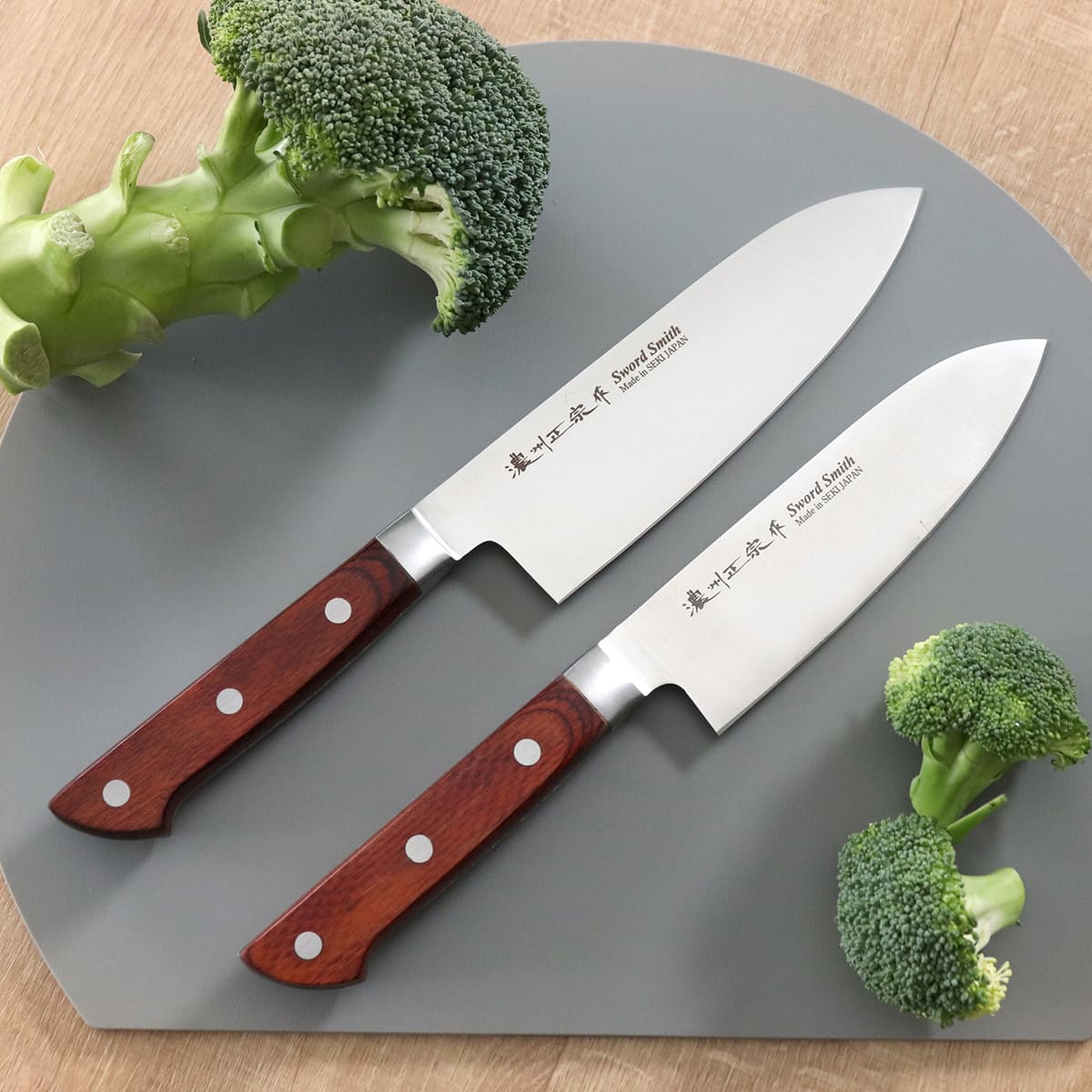 三徳包丁 17.5cm 濃州正宗 日本製 洋包丁 モリブデン鋼 天然木 （ 包丁