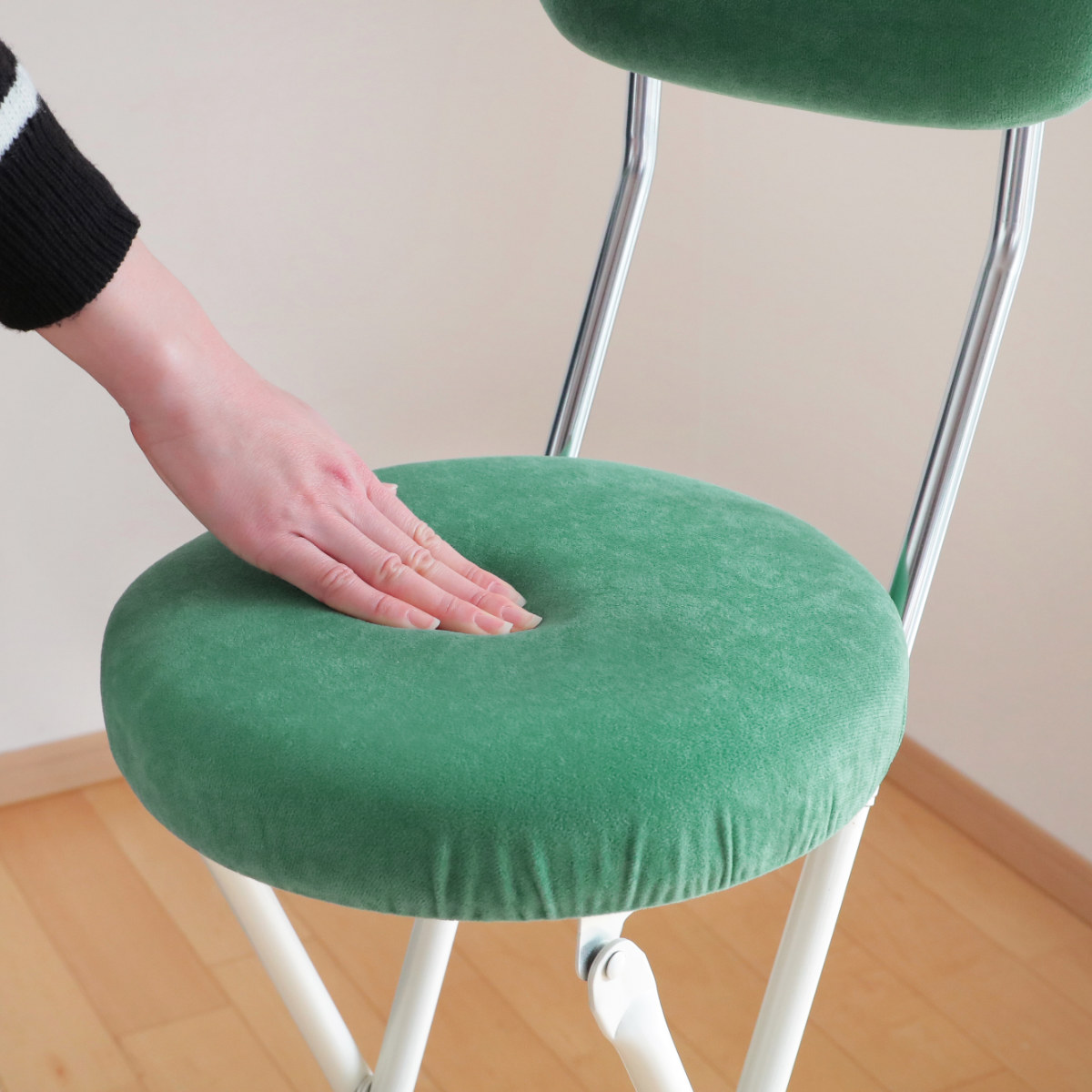 ルネセイコウ 折りたたみ椅子 同色4脚セット 座面高49cm ラウンド