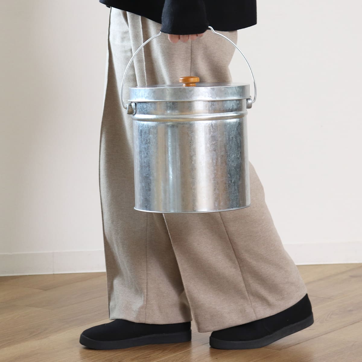 米びつ 6kg 丸型 トタン 袋のまま （ 米櫃 ブリキ 缶 ライスボックス ライスストッカー ペットフードストッカー 5kg 日本製 ） | ブランド登録なし | 16