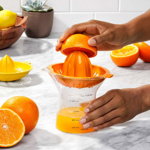 OXO（オクソー） ジューサー 2-in-1 シトラスジューサー （ 絞り器