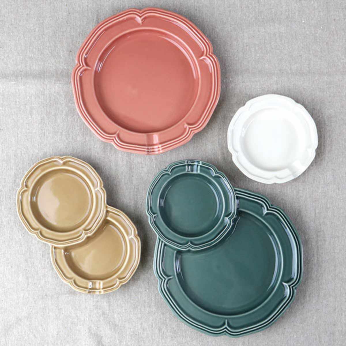 プレート 箸置き 10cm S Fam Plate ファムプレート 磁器 （ 食洗機対応