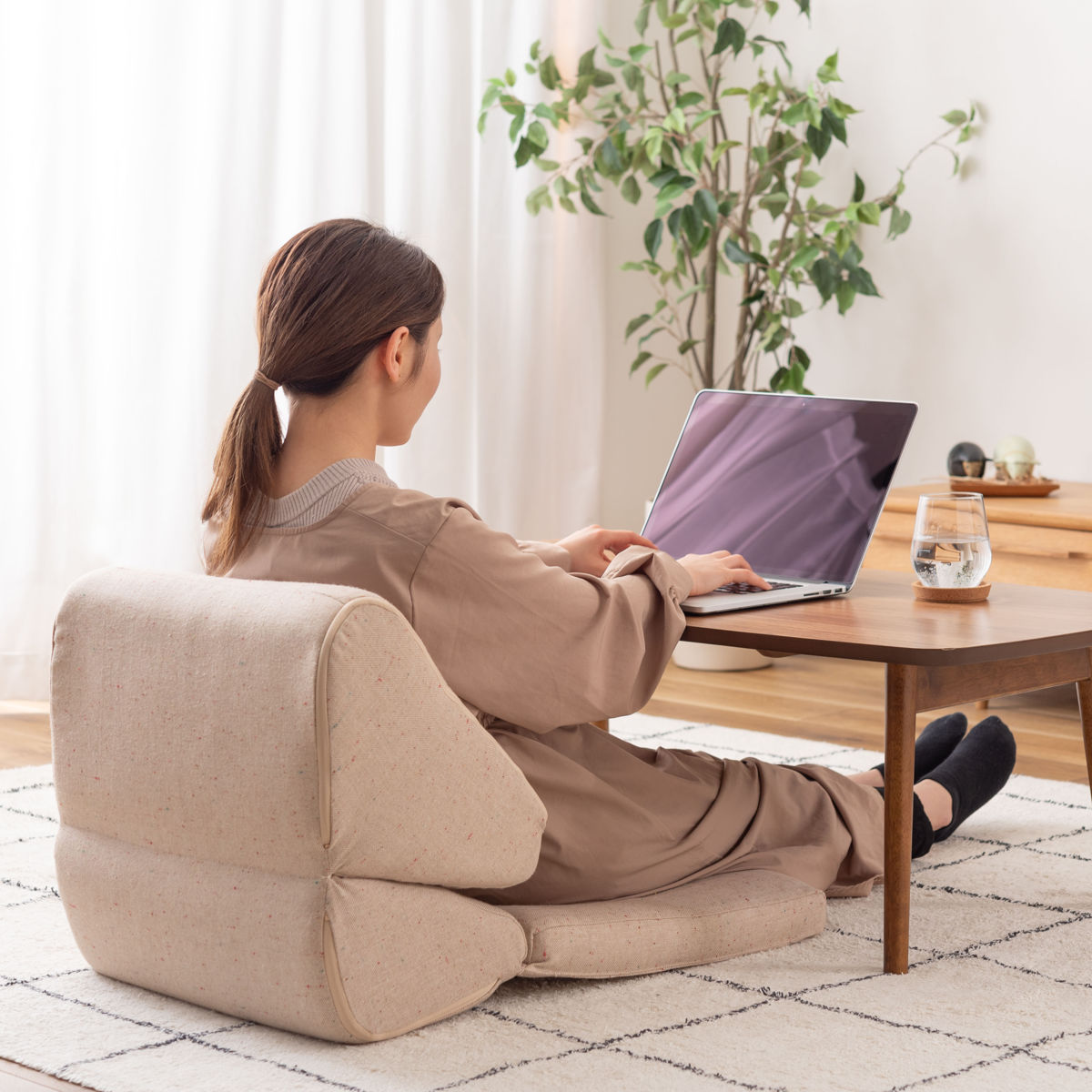 TV枕 テレビ枕 幅46cm 折り畳み 座椅子 座いす ファブリック素材 