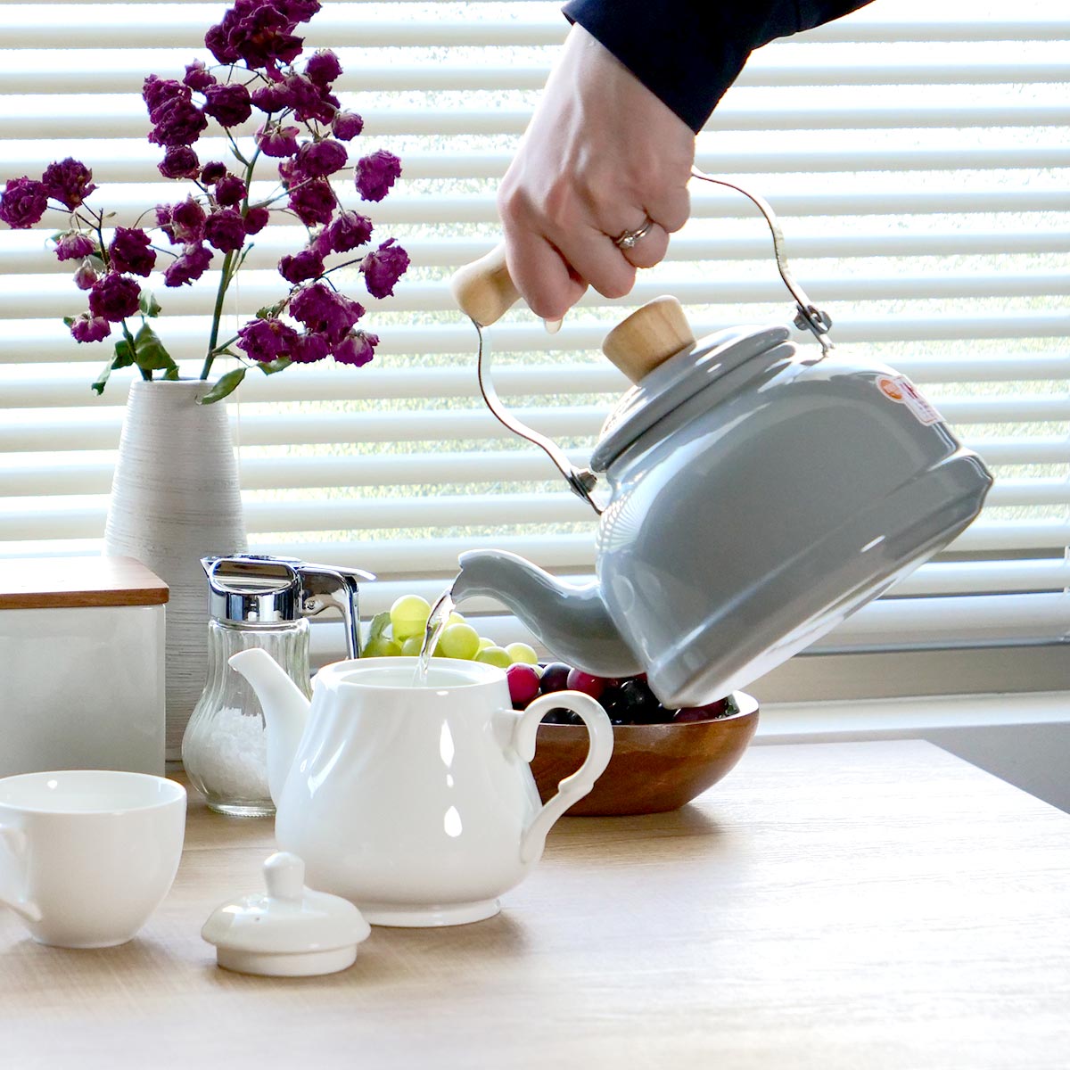 富士ホーロー やかん 1.6L ホーロー IH対応 Honey Ware ハニーウェア