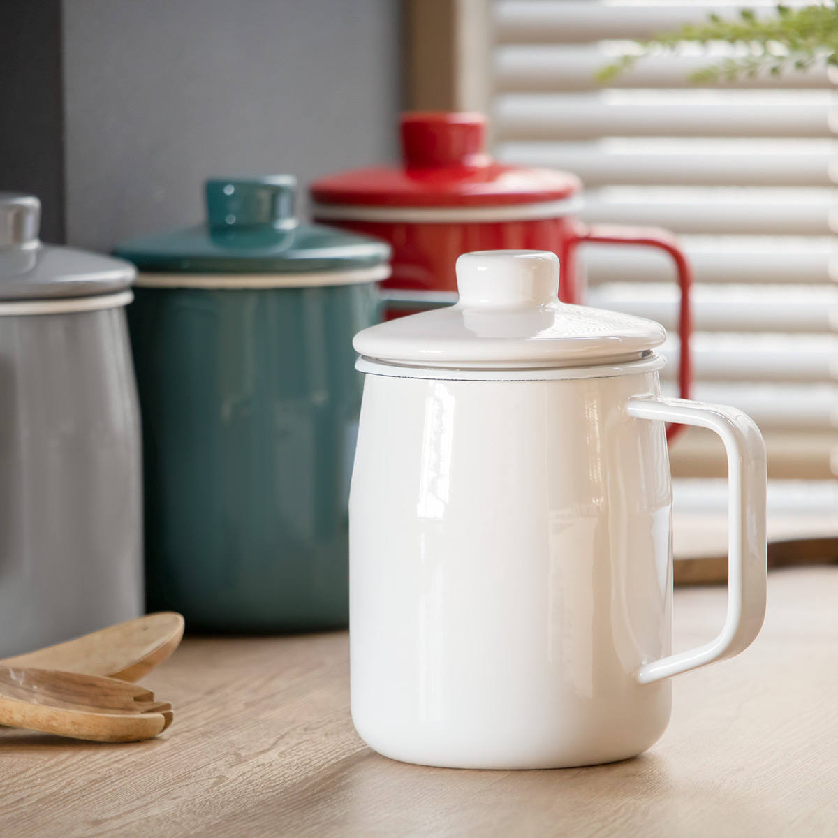 Kriti creation ホーロー オイルポット・ホーローキャニスター 2点