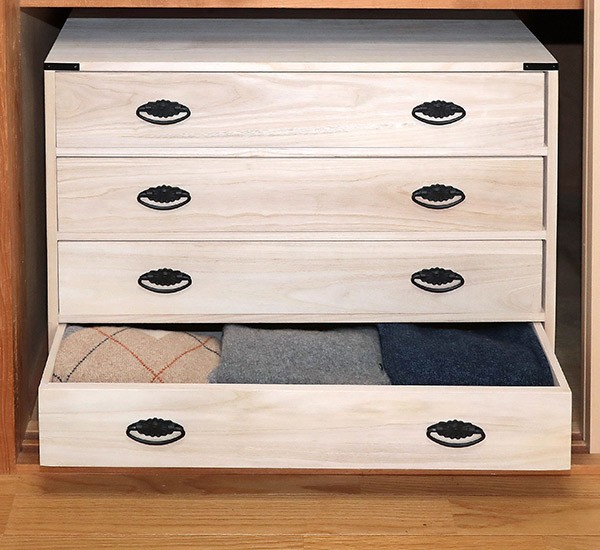 桐チェスト 4段 クローゼット収納 キャスター付 幅75cm （ チェスト 桐