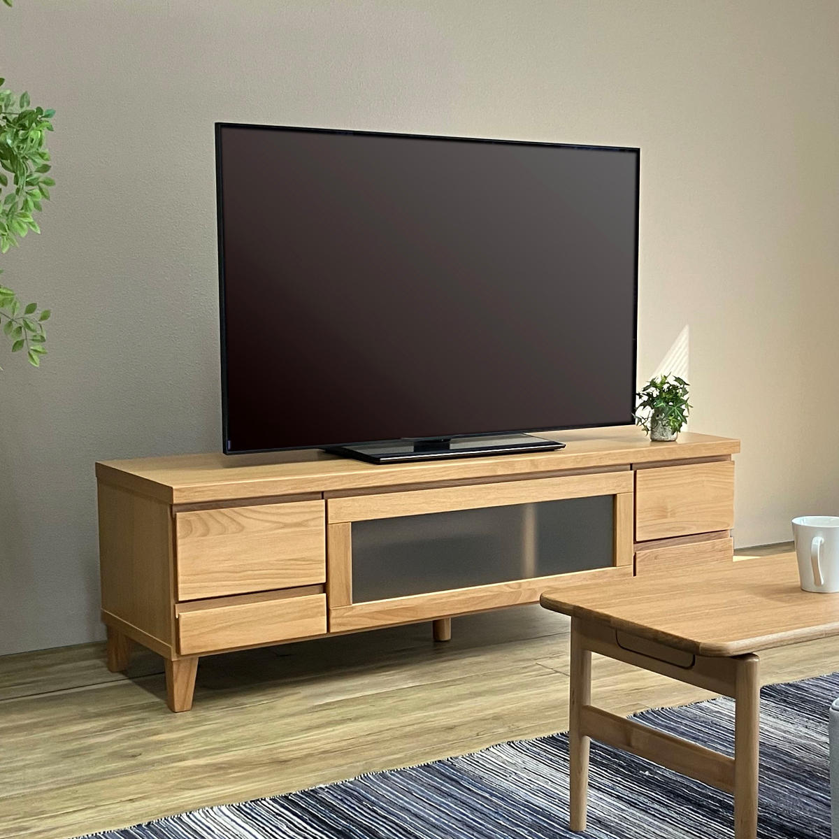 【ムバッペ】 テレビ台 ローボード 吉桂 テレビ台 幅134.5cm ローボード アルダー材前板 Pluma