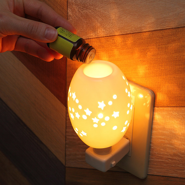 照明 アロマランプ セラミック 陶器 アロマライト コンセント型 白熱球