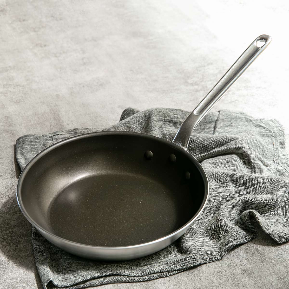 フライパン 27cm アルミ製 フッ素樹脂加工 シルクフライパン 日本製
