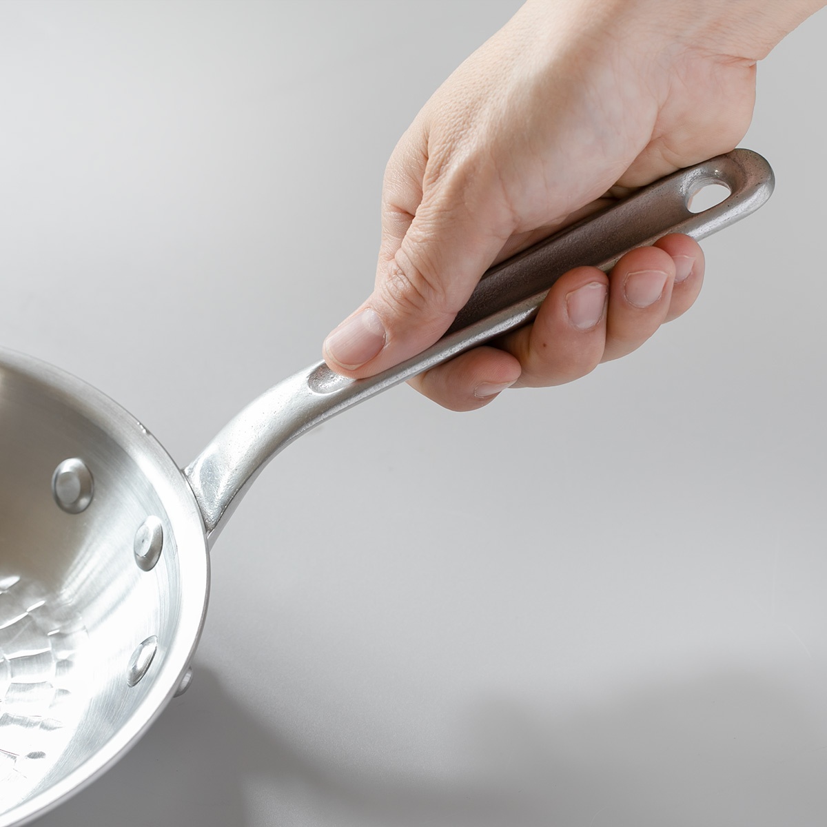 打出フライパン 18cm ガス火専用 アルミ製 中尾アルミ （ ガス火対応