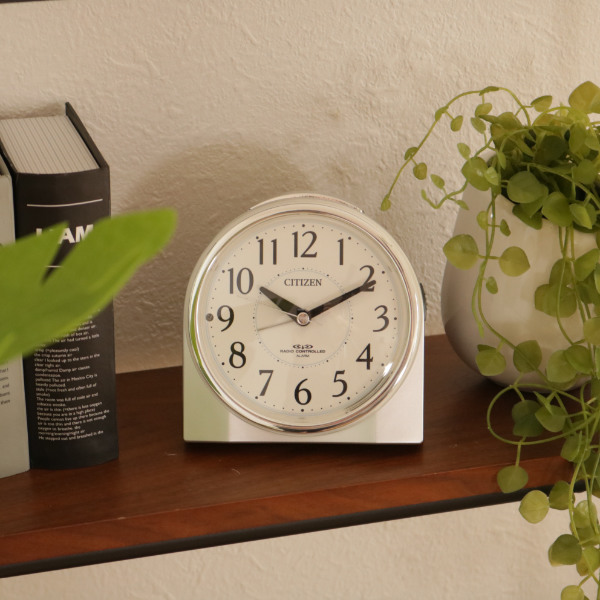 目覚まし時計 シチズン CITIZEN 電波時計 ネムリーナリング （ 置時計