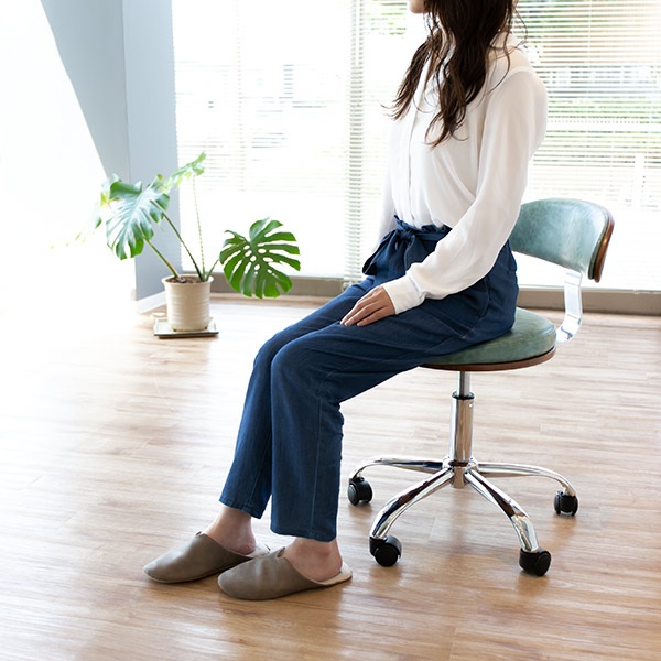 チェア キャスター付き コンパクト 小さめ クッション 高さ調整 デスク