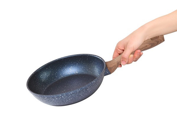 フライパン 20cm IH対応 木目調ハンドル 軽量 ダイヤモンドマーブル