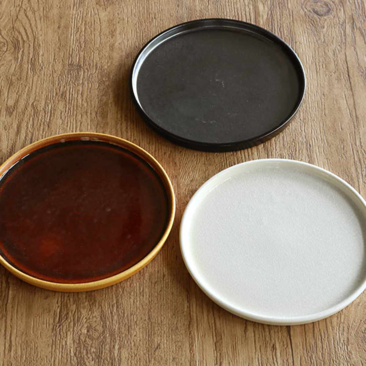 プレート 23cm ディープブレス Deep Breath 皿 食器 洋食器 陶器